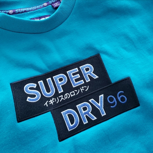 BNWT superdry 90s applique crew sweatshirt - Picture 5 of 8